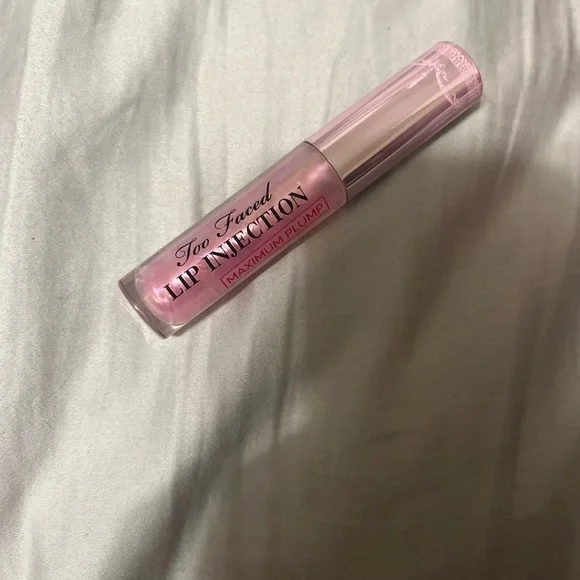 Makeup set - Picture 2 of 2